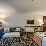 מלון Ii Nosalowy Dwor 4*