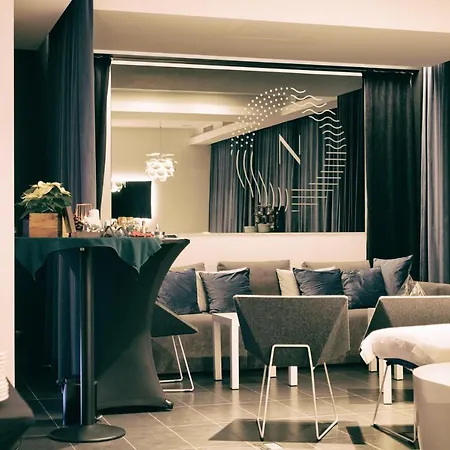Hotel Ii Nosalowy Dwór 4*