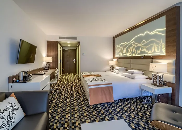 מלון Ii Nosalowy Dwor זקופאנה