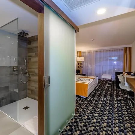 Hotel Ii Nosalowy Dwór