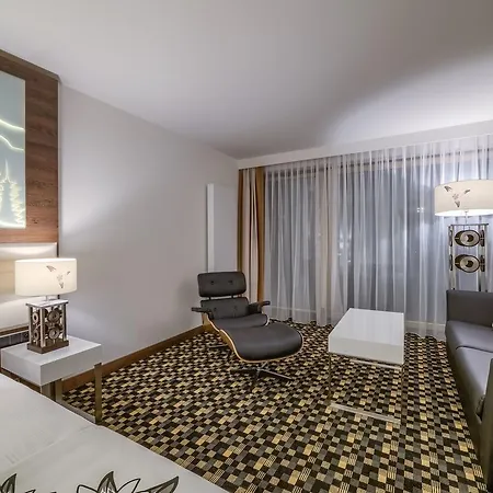 Ii Nosalowy Dwor Hotel 4*