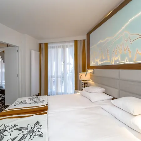 Hotel Ii Nosalowy Dwór 4*