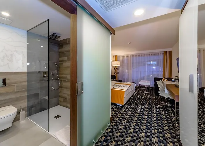 Отель Ii Nosalowy Dwor