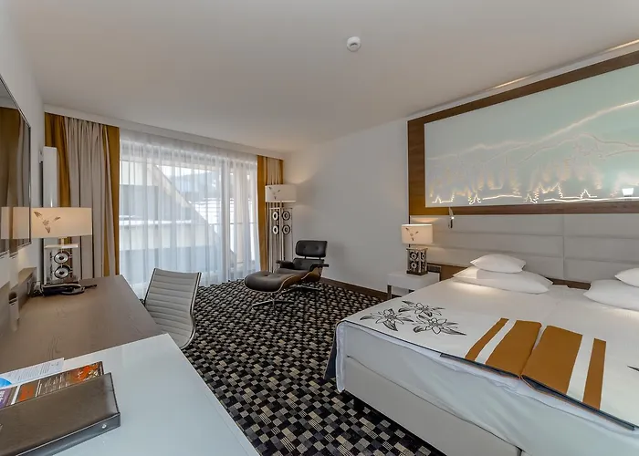 Отель Ii Nosalowy Dwor